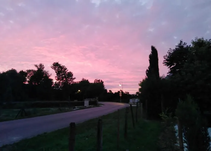 L'echappee Belle En Champagne Lodge *